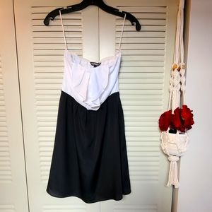 Express Black White Strapless Ruffle Dress Size 2
